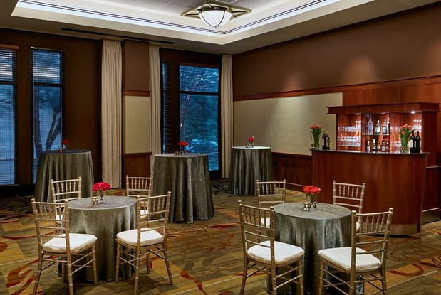 Images The Inn at Penn, a Hilton Hotel