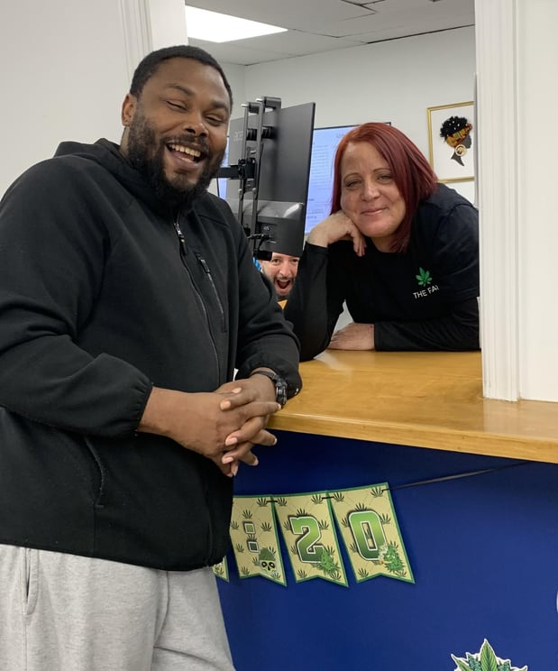 Images The Farm Weed Dispensary - Felton