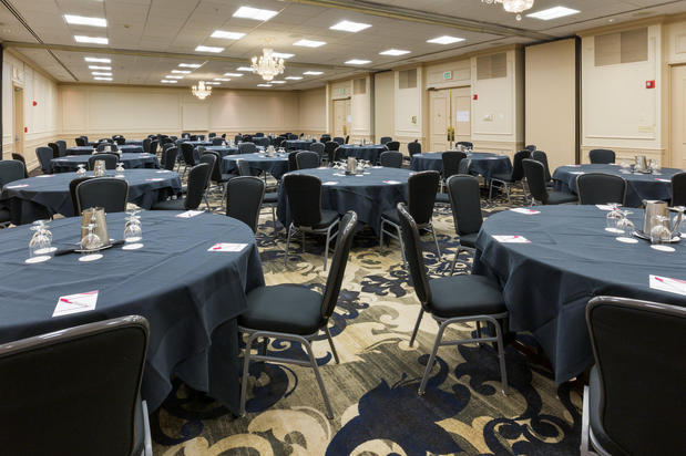 Images Crowne Plaza Portland-Downtown Conv Ctr by IHG