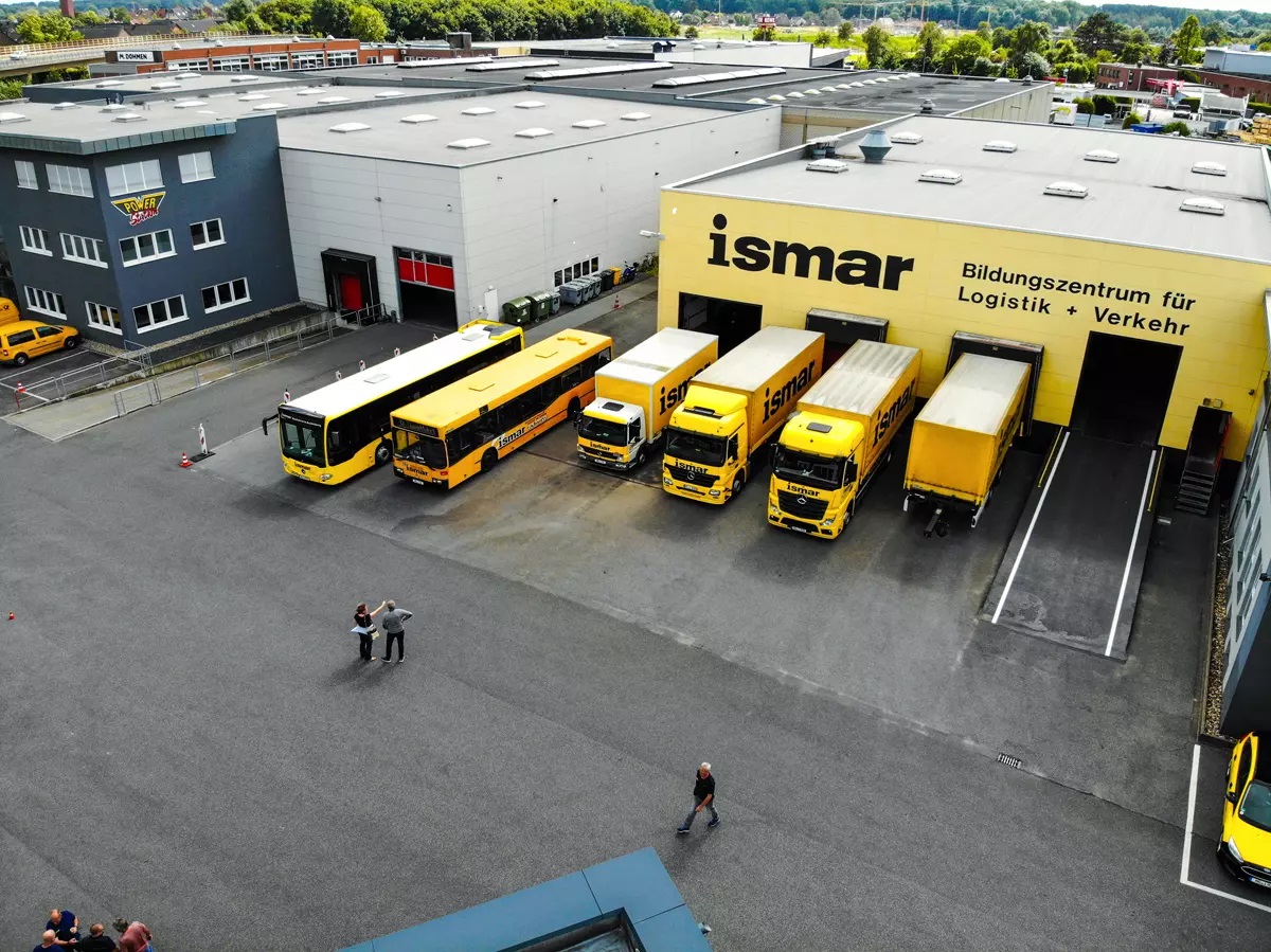 ismar - Fahrschulen und Bildungszentrum GbR, Am Bahnhof 9 in Korschenbroich
