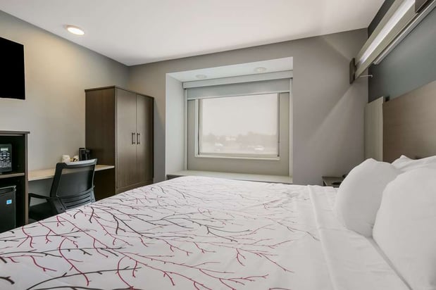 Images SureStay Plus by Best Western Sevierville