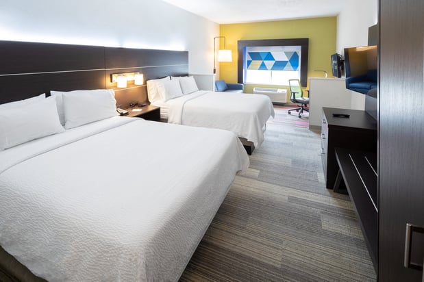 Images Holiday Inn Express & Suites Chicago West - St Charles by IHG