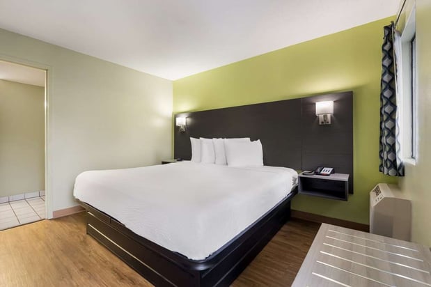 Images SureStay by Best Western Columbus Downtown