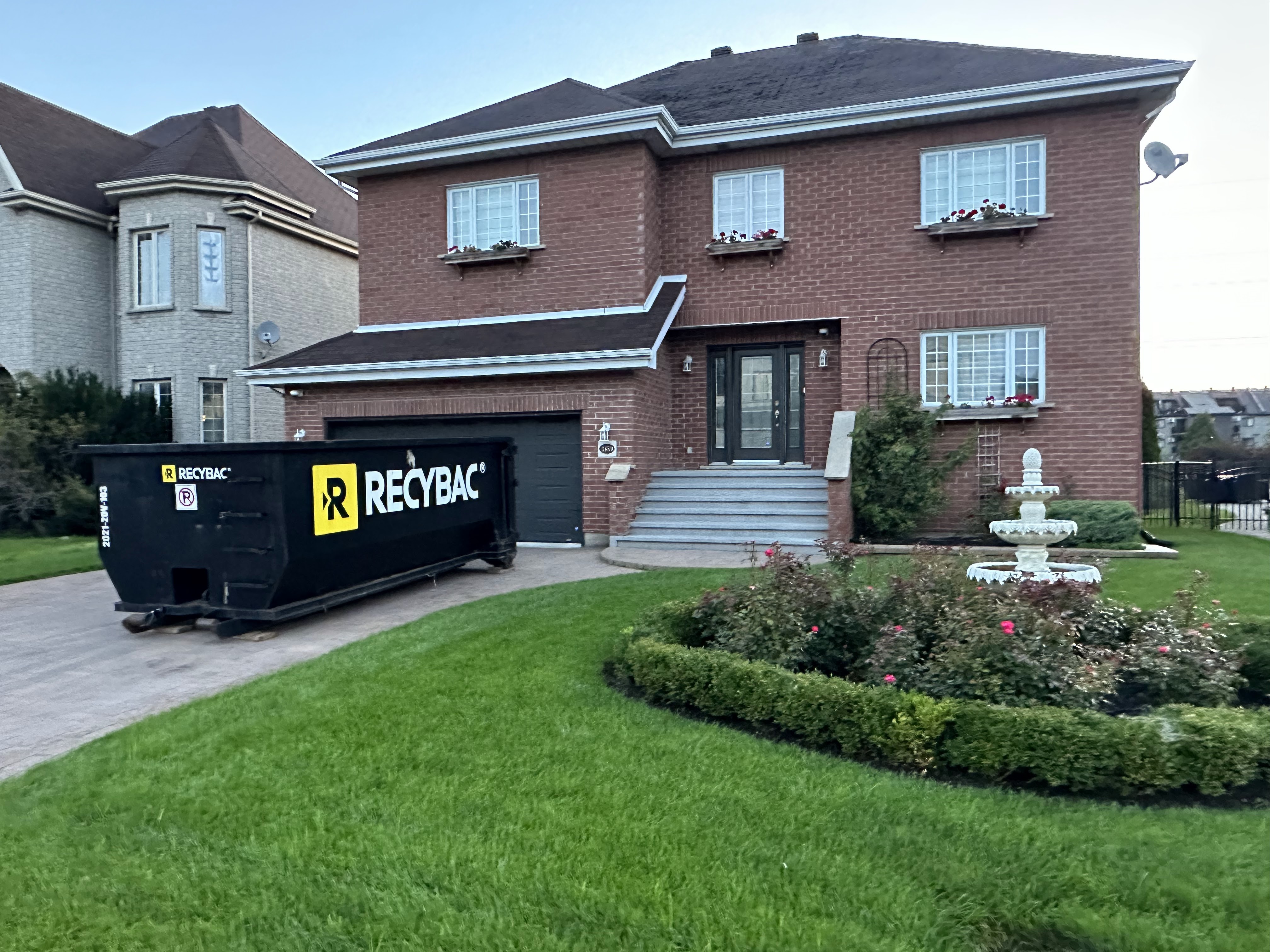 Images Location de conteneur RECYBAC Longueuil