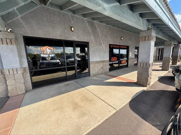 Images Desert Wolf Tours