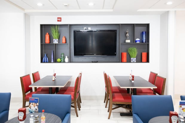 Images Holiday Inn Express & Suites Knoxville-Farragut by IHG