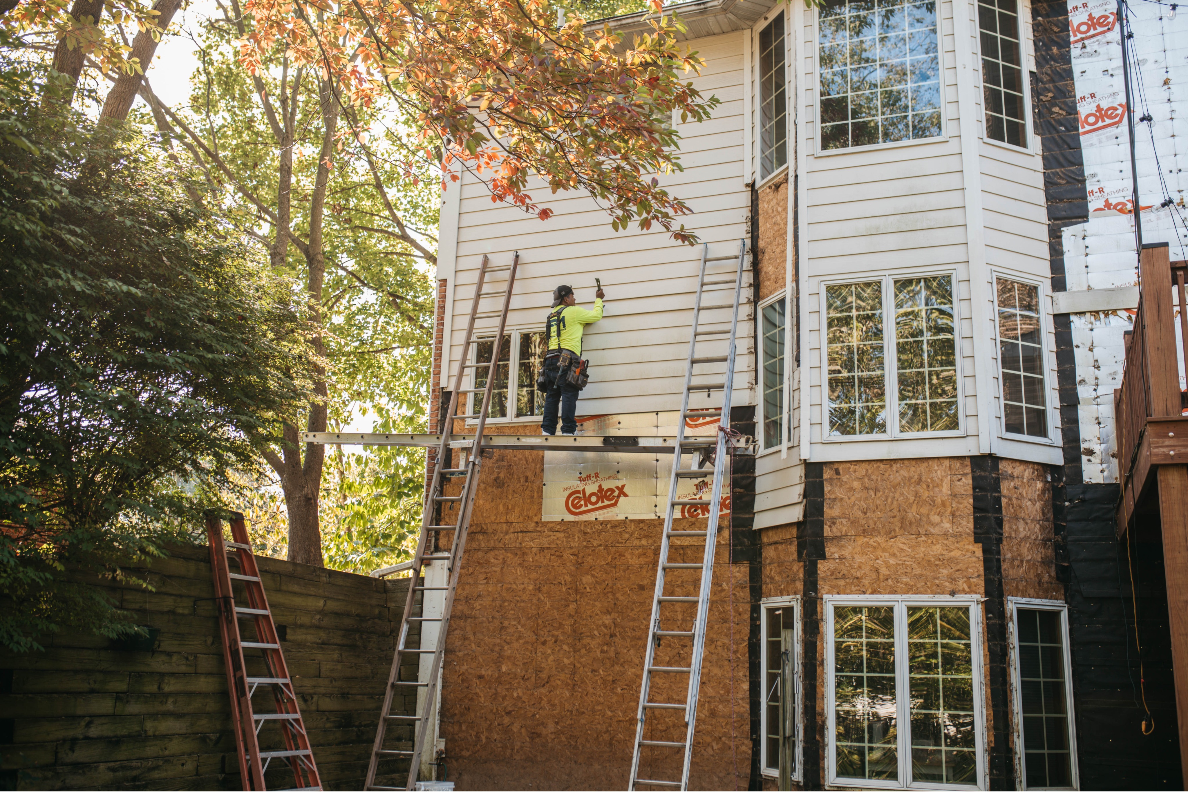Siding intall