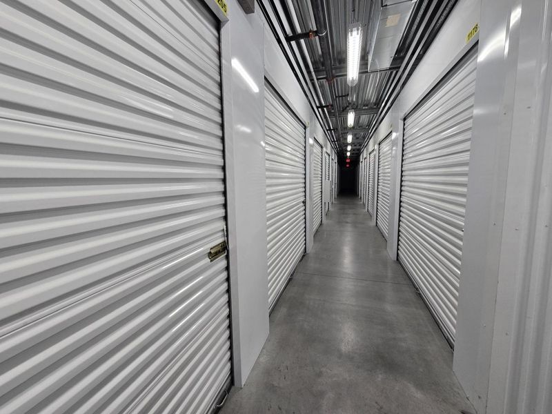 Images Extra Space Storage