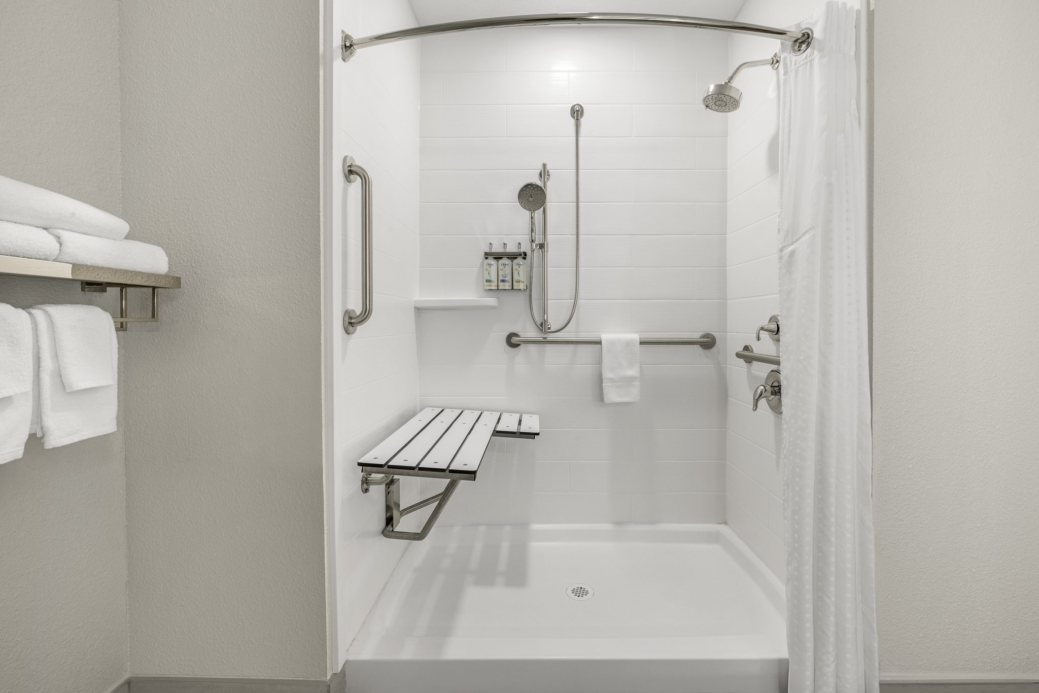 Holiday Inn Express & Suites Phoenix West - Tolleson by IHG Image