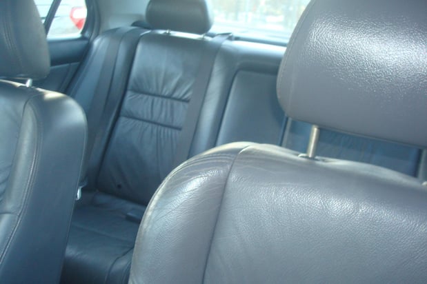 Images Priority 1 Automotive Services