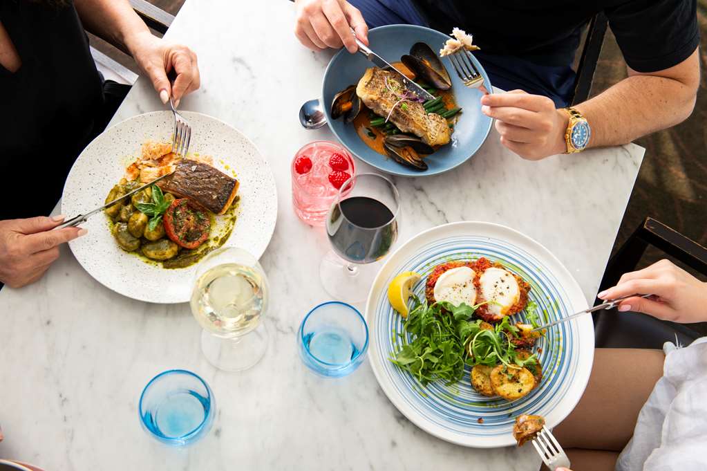 Images Best Western Sanctuary Inn