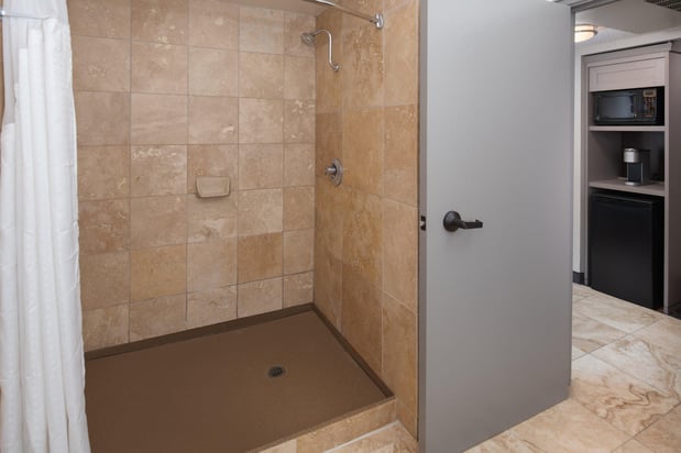 Images Holiday Inn Portland - Columbia Riverfront by IHG