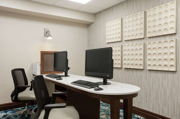Images Homewood Suites by Hilton Kansas City-Airport