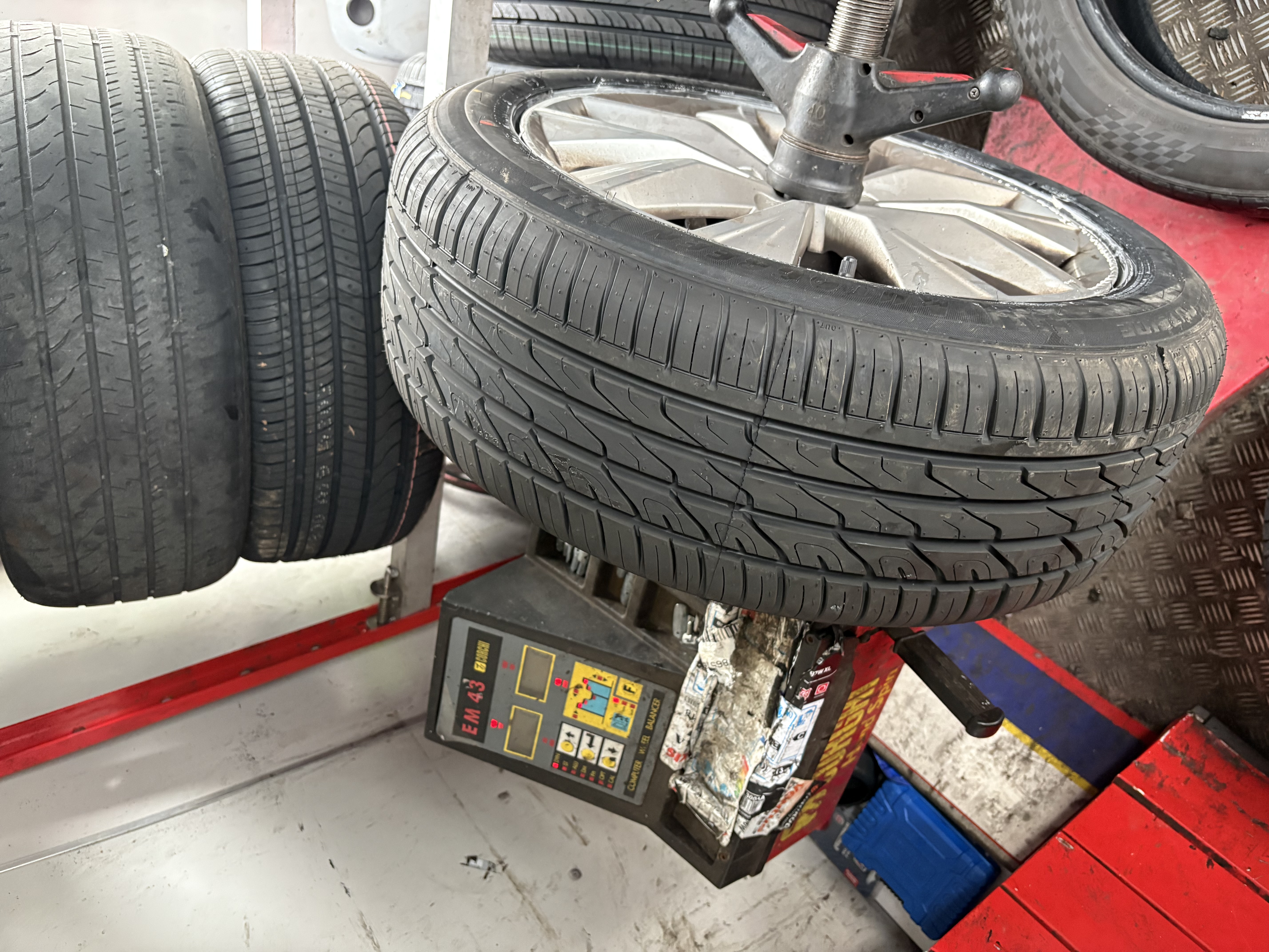 Tyre Fitting, Wheel Alignment, Puncture Repair, Tyre Balancing, Tyre Replacement, Tyre Services Limerick, 24-Hour Tyre Service, Professional Mobile Tyre Replacement In Limerick