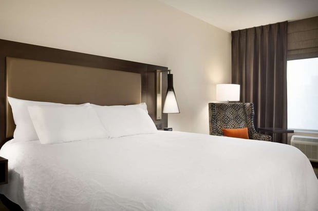 Images Hilton Garden Inn Downtown Birmingham