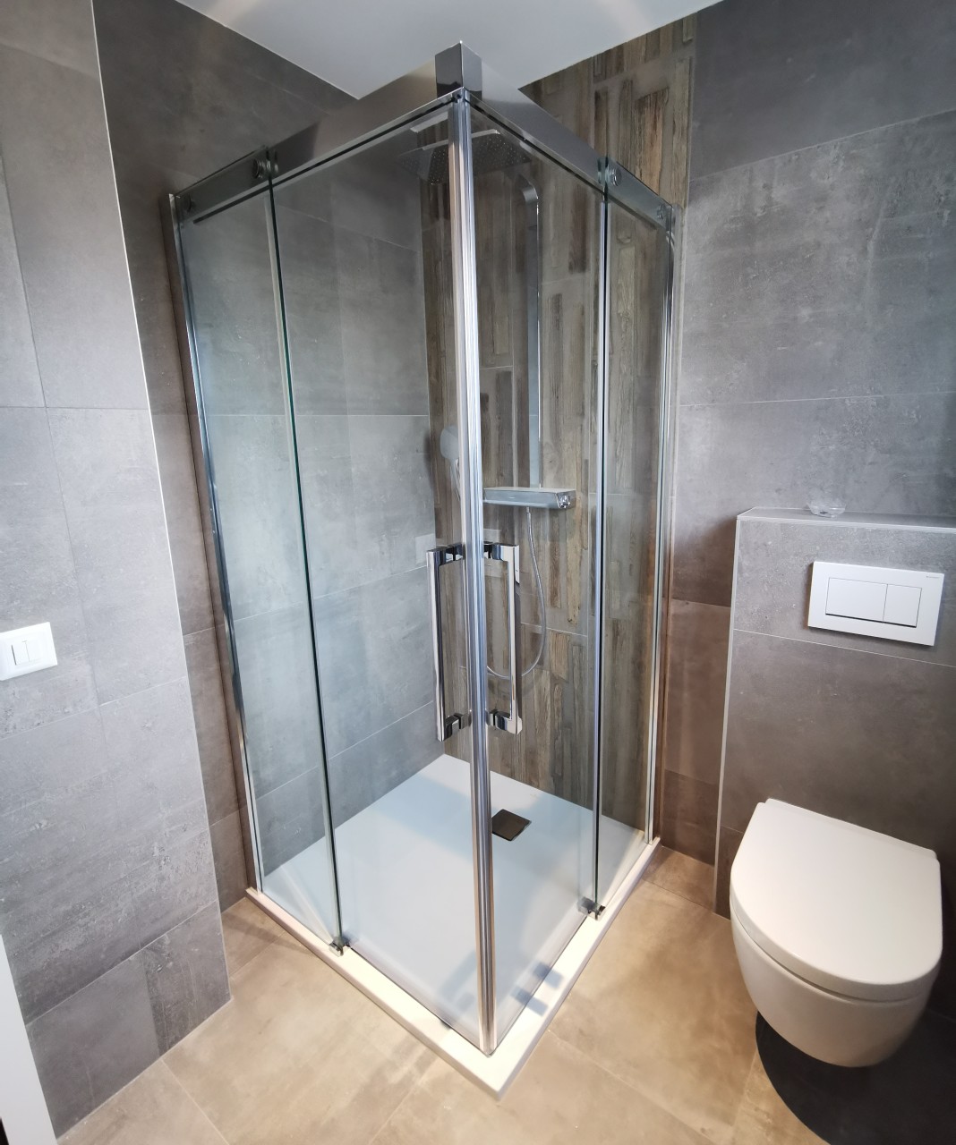 Bilder Meviplex Sarl