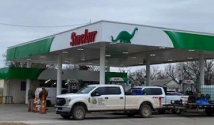 Sinclair Gas Station