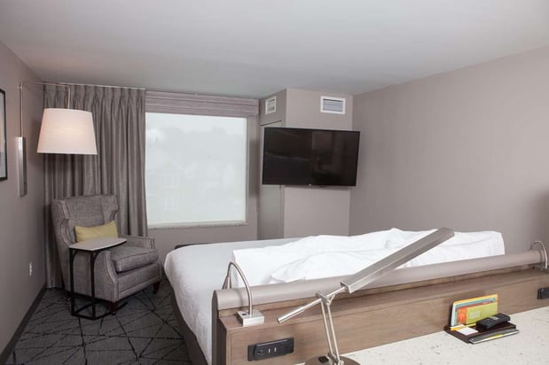 Images Hilton Garden Inn Springfield, NJ