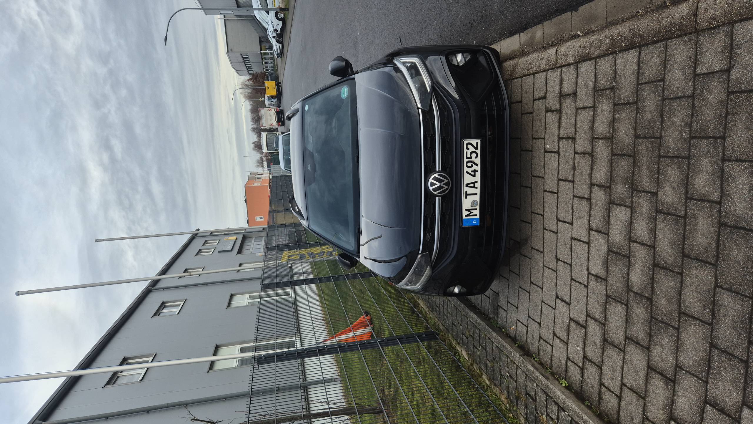 SIXT Autovermietung Baden-Baden, Im Rollfeld 12 in Baden-Baden