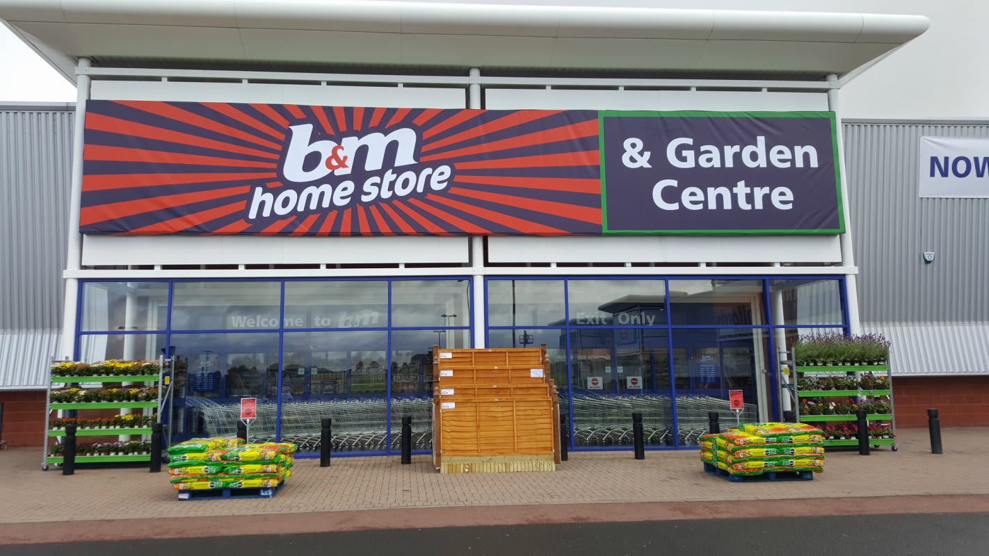 Lanark's brand new B&M Home Store & Garden Centre, Braidfute Retail Park