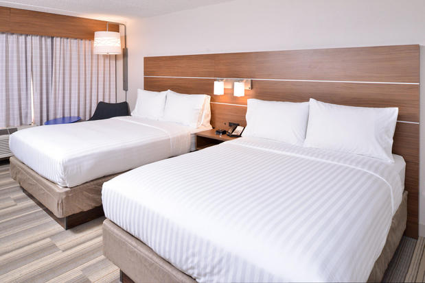 Images Holiday Inn Express & Suites Indianapolis Dtn-Conv Ctr Area, an IHG Hotel