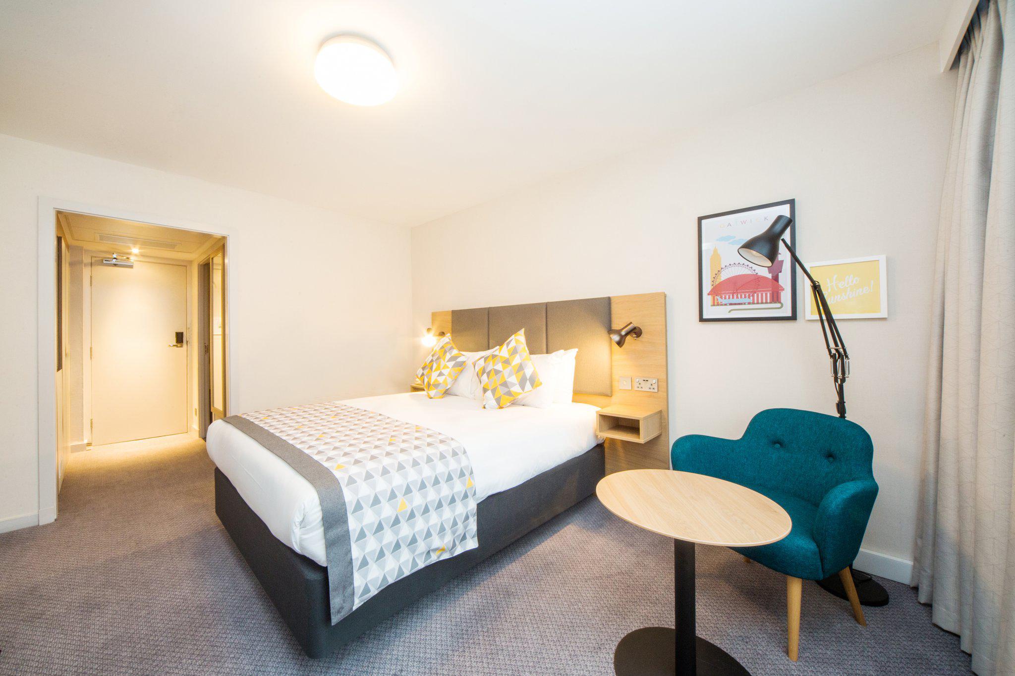Images Holiday Inn London - Gatwick Airport, an IHG Hotel