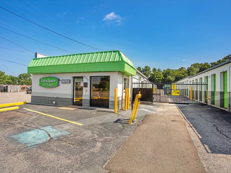 Beauty Image - Extra Space Storage at 4994 Raleigh Lagrange Rd, Memphis, TN 38128