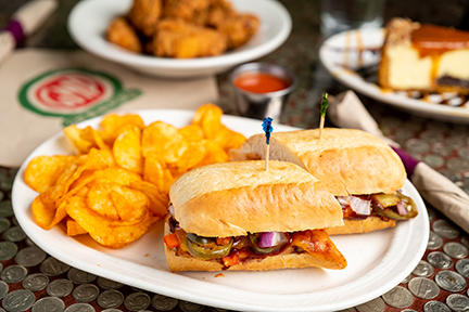 Glass Nickel Pizza Co. Sun Prairie Image