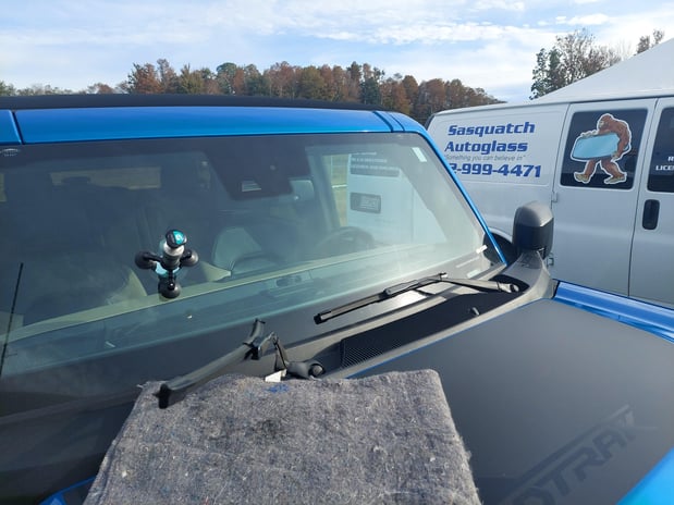 Images Sasquatch Autoglass