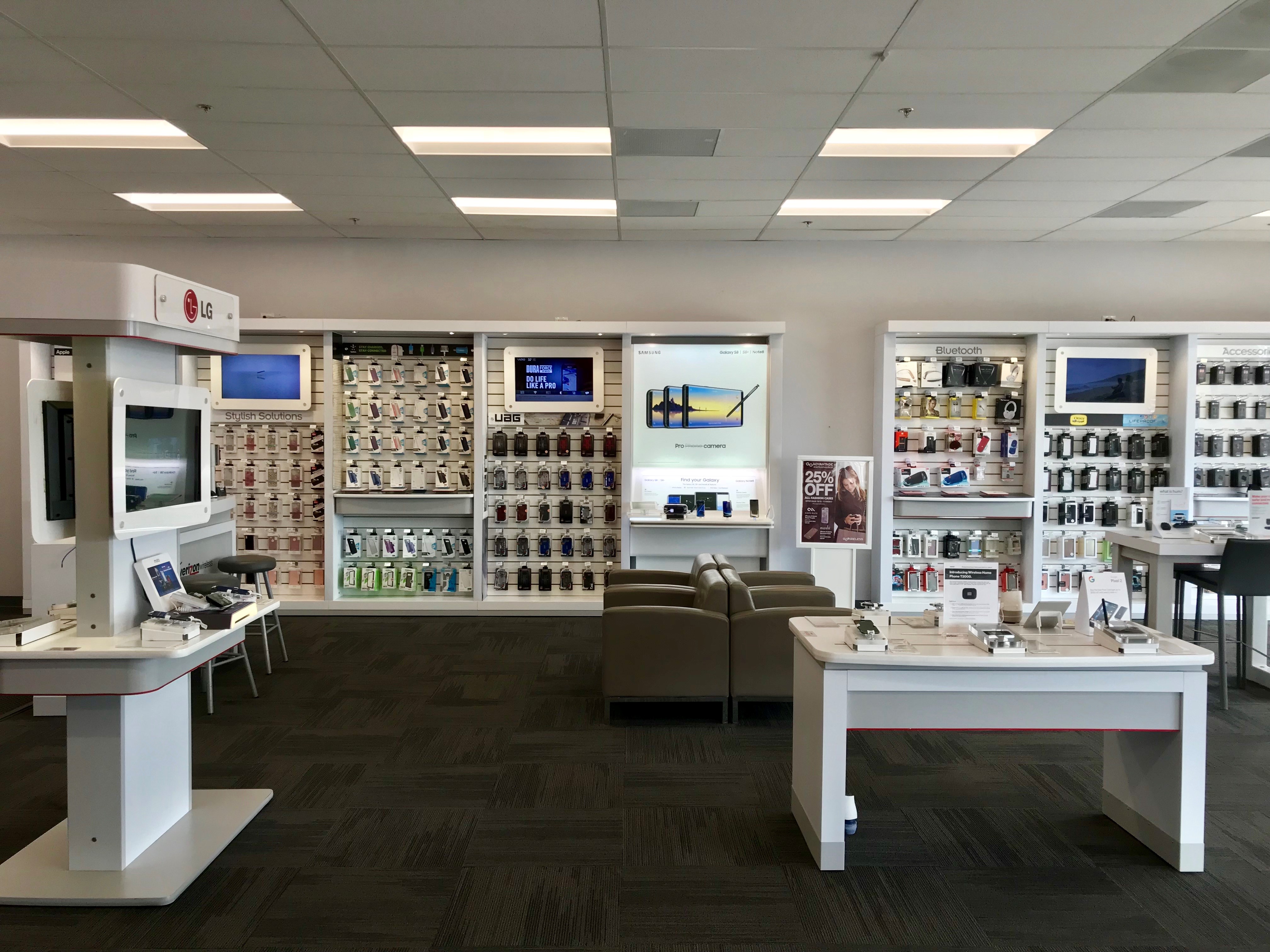 Verizon Authorized Retailer – GoWireless Photo