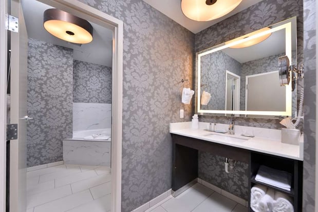 Images DoubleTree by Hilton Utica