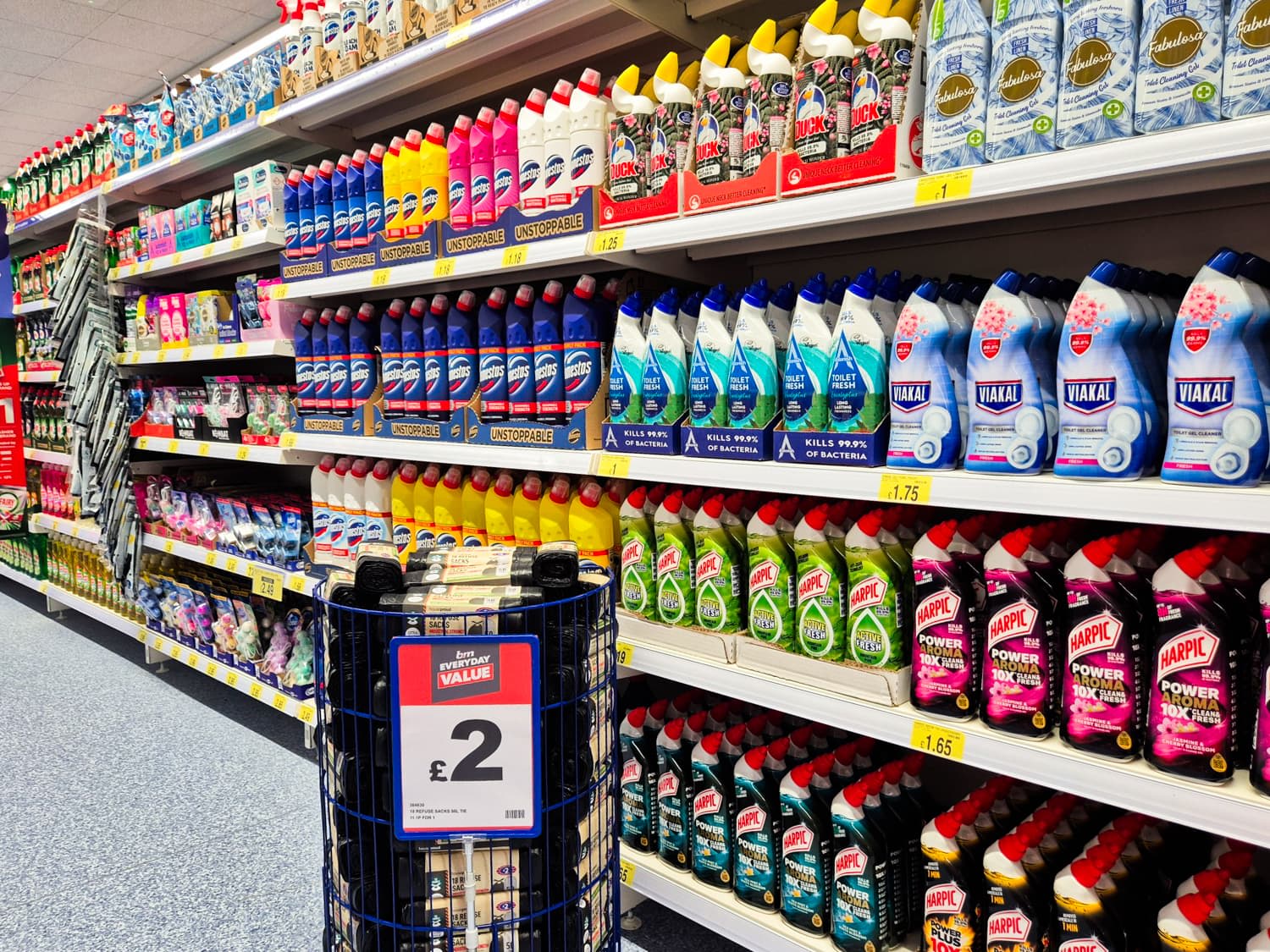 Images B&M Home Store with Garden Centre