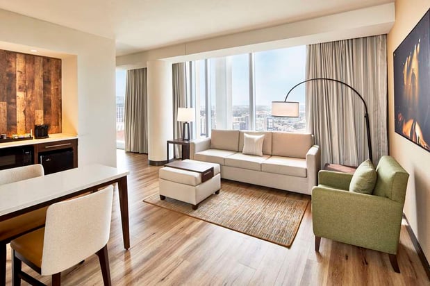 Images Embassy Suites by Hilton Nashville Downtown