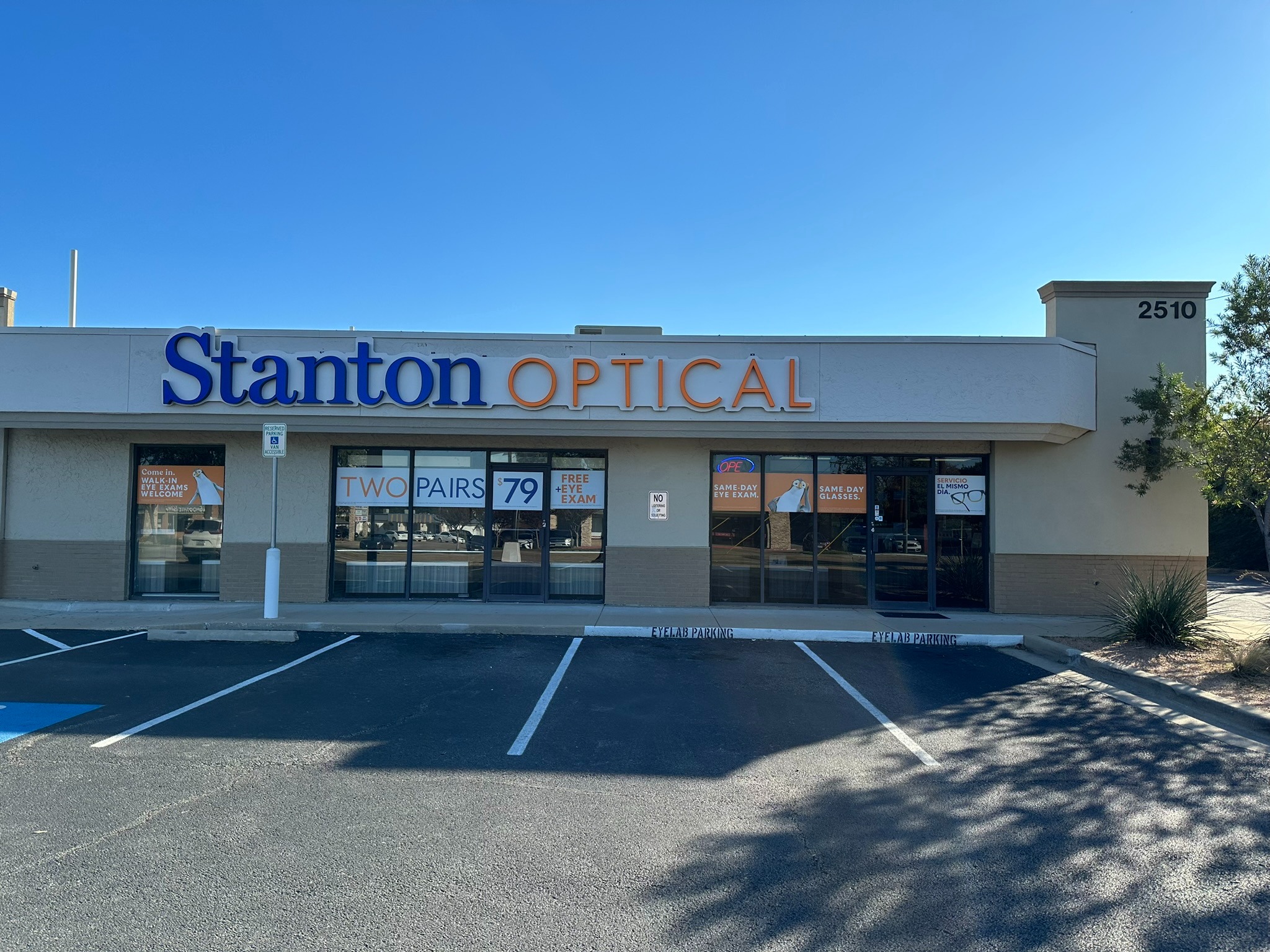 Storefront at Stanton Optical Store Carrollton TX 75006