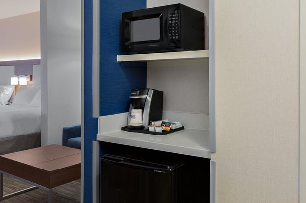 Images Holiday Inn Express & Suites Chico by IHG