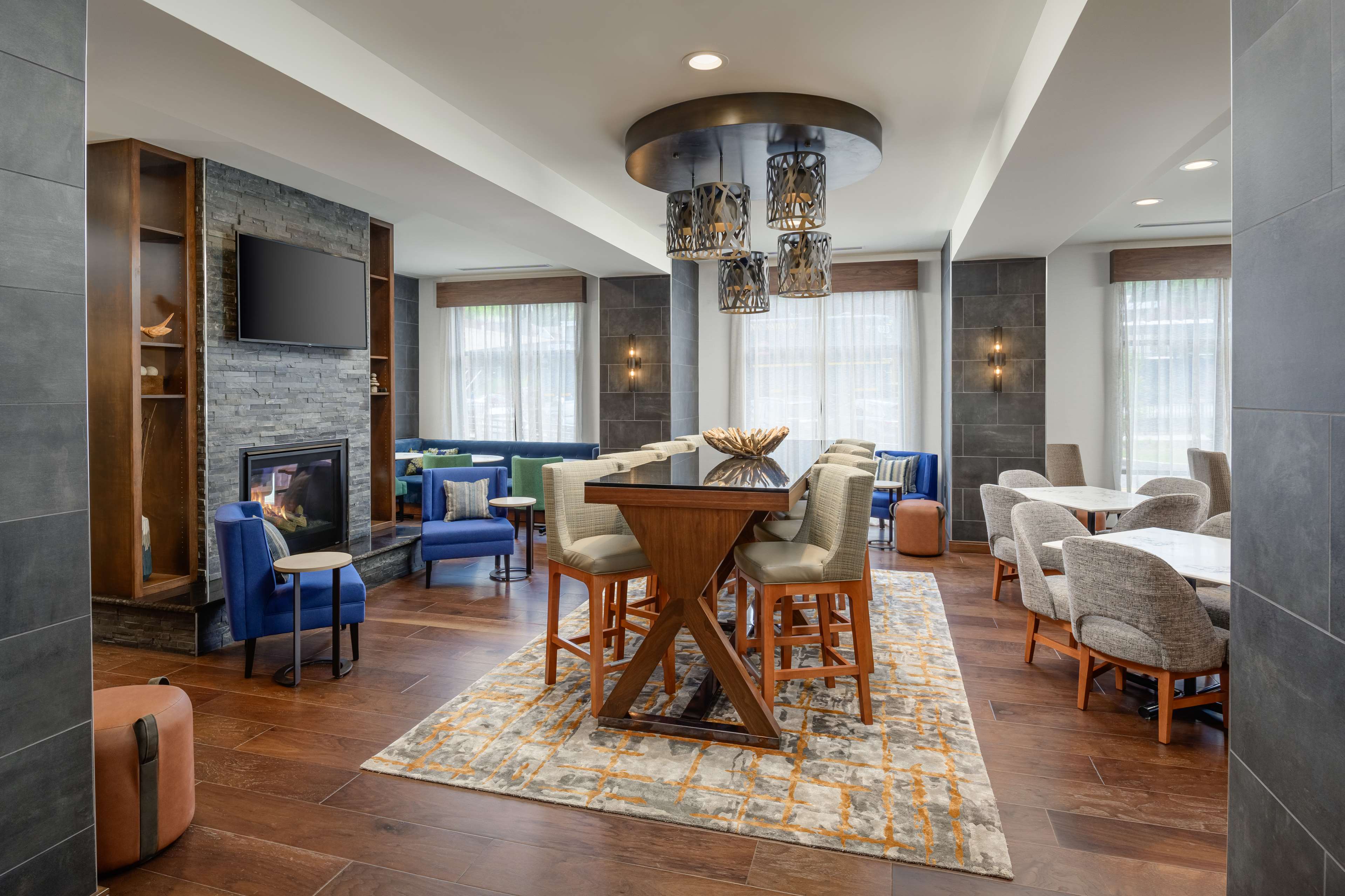 Hampton Inn Blue Ridge in Blue Ridge, GA 30513 (706) 6429001