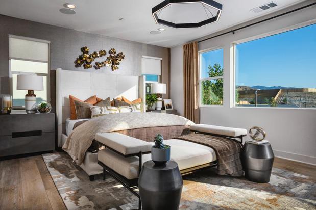 Images Skylar by Toll Brothers
