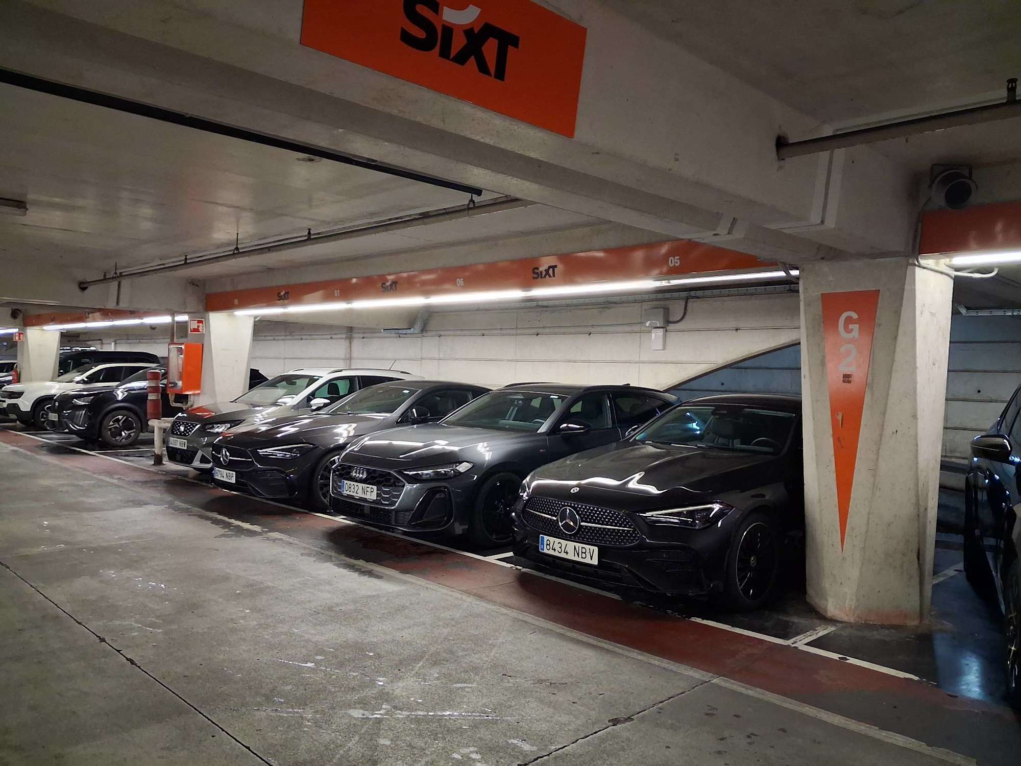 SIXT Alquiler de Coches - Bilbao Aeropuerto (BIO) 26