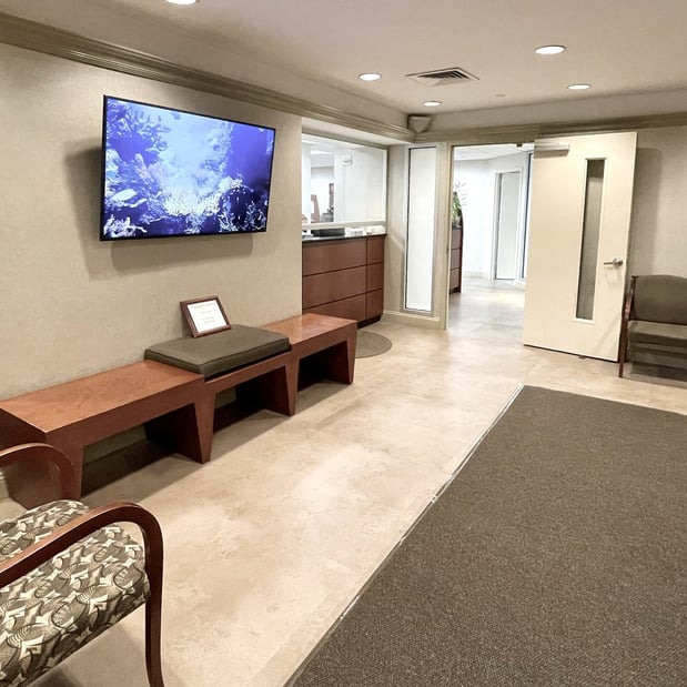 Images Todd Goldstein DDS