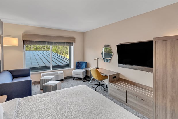 Images Holiday Inn Express & Suites Fort Walton Beach - Eglin Area by IHG