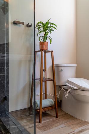 Images Brutsky Builds - Kitchen and Bath Remodeler