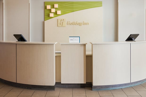 Images Holiday Inn Pearl - Jackson Area by IHG