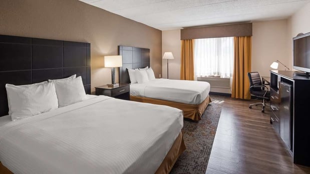 Images Best Western Plus Newark/Christiana Inn