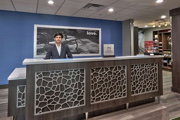 Images Hampton Inn & Suites Guthrie