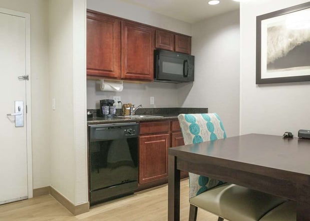 Images Homewood Suites by Hilton Miami - Airport West