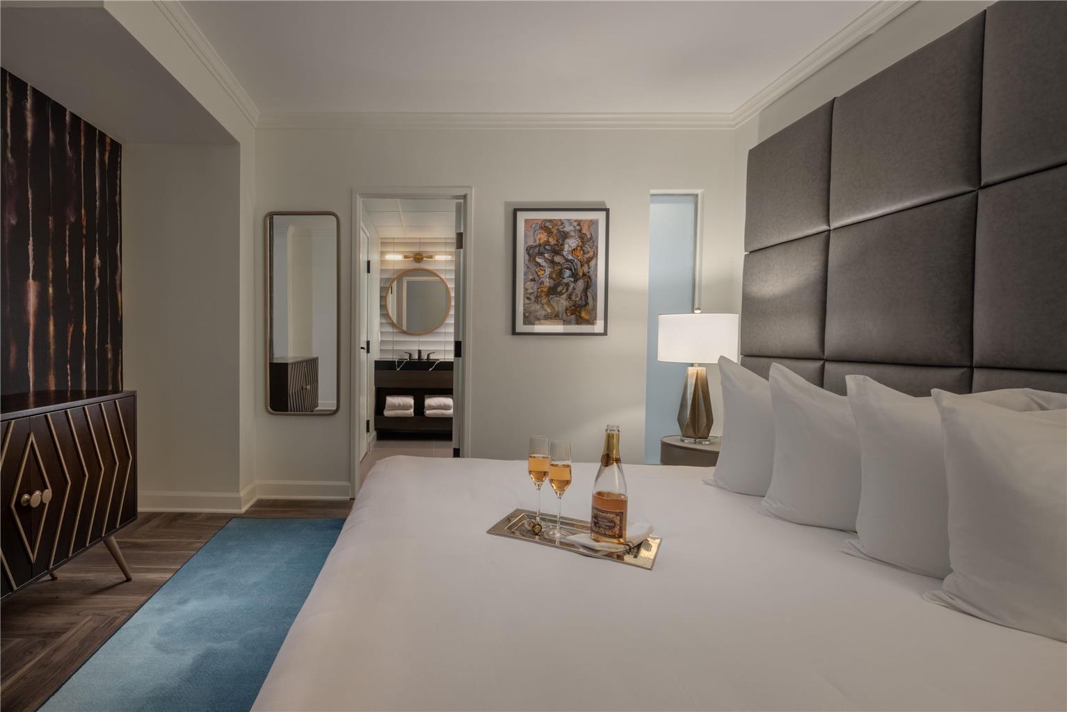 Guest room