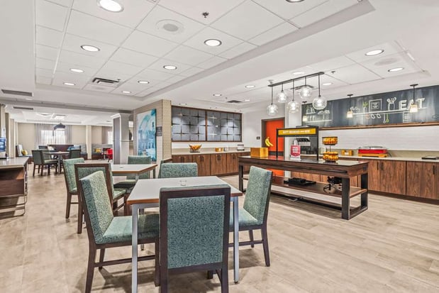 Images Hampton Inn Columbus-North