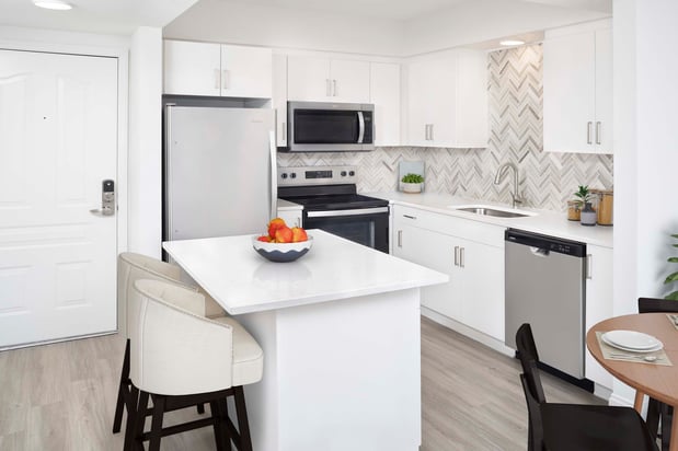 Images Camden Grandview Apartments and Townhomes