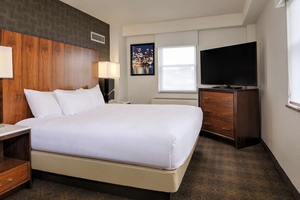 Images DoubleTree by Hilton Hotel & Suites Pittsburgh Downtown