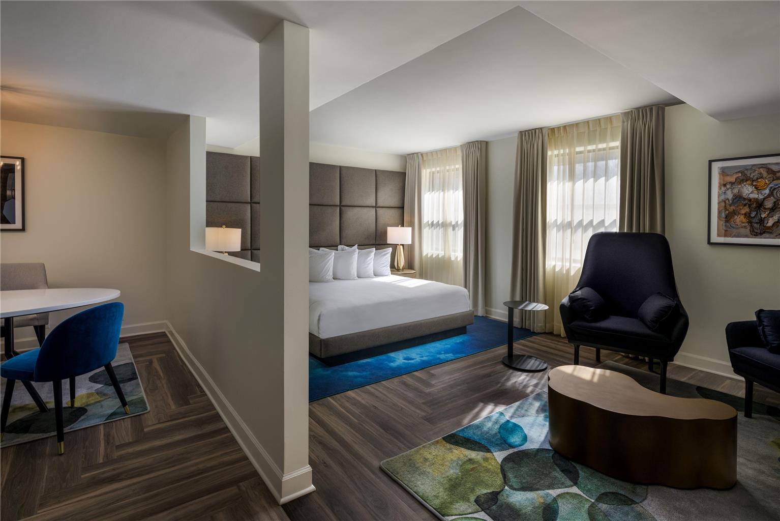 Guest room